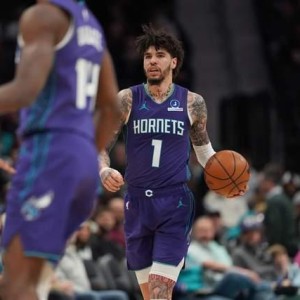 欧冠直播app-最多领先50分！8人上双打爆东部劲旅！4号秀再创三分球新纪录